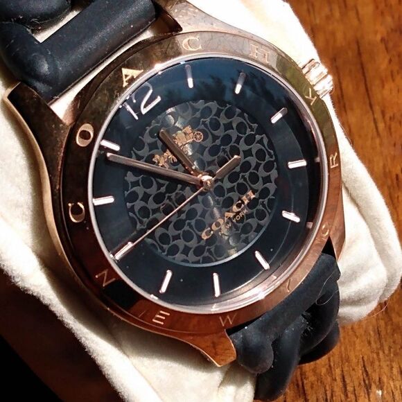 Coach Maddy Watch Black with Black Rubber Strap - Picture 1 of 8
